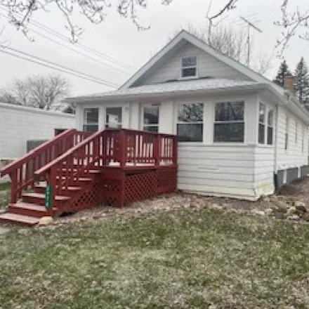 Buy this 2 bed house on 6509 Ellsworth Street in Marlette, Sanilac County