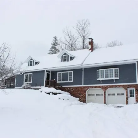 Image 5 - 701 Chesterfield Hollow Road, Saint Johnsbury, VT 05851, USA - House for sale