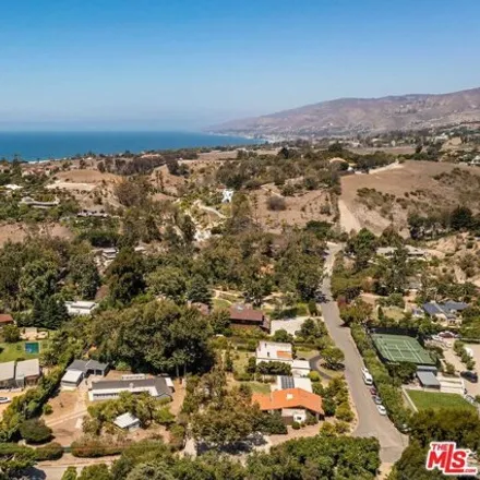 Image 1 - 6229 Bonsall Drive, Malibu, CA 90265, USA - House for sale