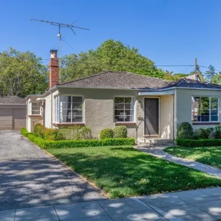 Image 2 - 635 Sierra Ave, Mountain View, California, 94041 - House for sale
