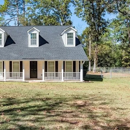 Buy this 4 bed house on 2769 Somerset Drive in Albany, GA 31721