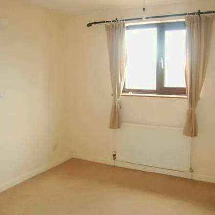 Rent this 2 bed apartment on Lincoln Way in Daventry, NN11 4SU