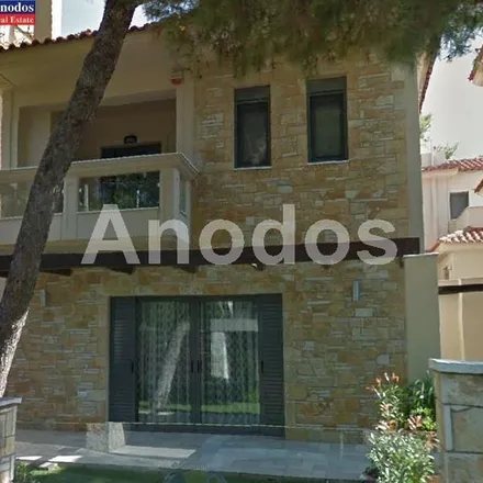 Rent this 5 bed apartment on Μελίνας Μερκούρη 26 in Municipality of Iraklio Attikis, Greece