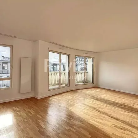 Image 5 - 8;10;12 Rue Nicole-Reine Lepaute, 75013 Paris, France - Apartment for rent