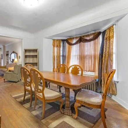 Image 5 - 9842 South Winston Avenue, Chicago, IL 60643, USA - House for sale
