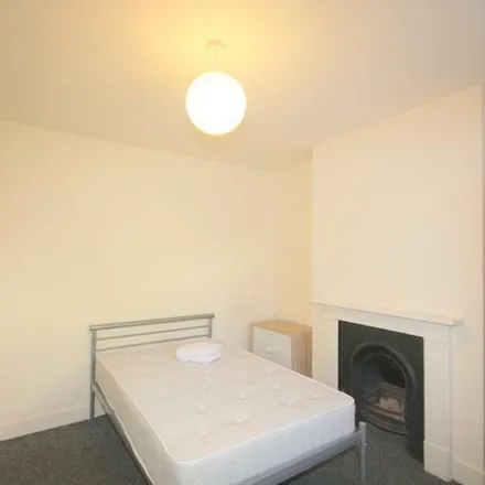 Image 8 - 168 Elm Grove, Brighton, BN2 3DA, United Kingdom - Apartment for rent
