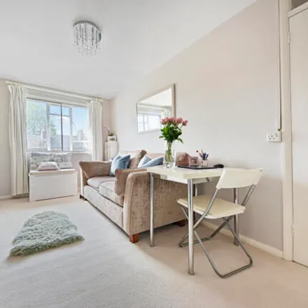 Rent this 1 bed room on Dovey Lodge in 1-6 Dovey Lodge, London