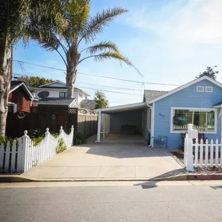 Buy this 2 bed house on 4566 Crystal Street in Capitola, CA 95010