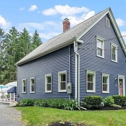Image 3 - 615 Wachusett St, Holden, Massachusetts, 01520 - House for sale