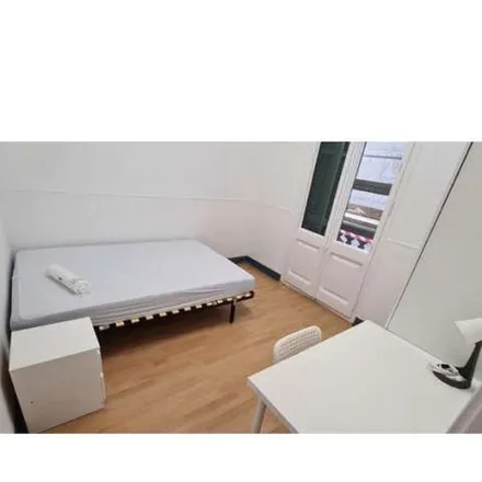 Rent this 7 bed apartment on La Vaca Atada in Carrer de Muntaner, 239
