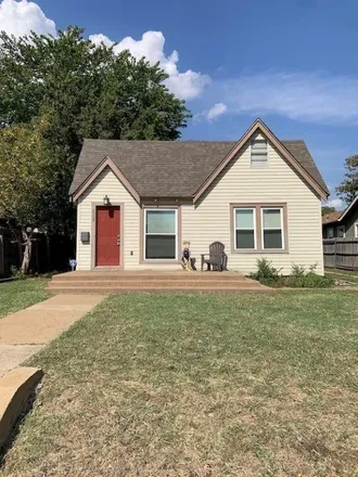 Buy this 2 bed house on 4730 Calmont Avenue in Fort Worth, TX 76107