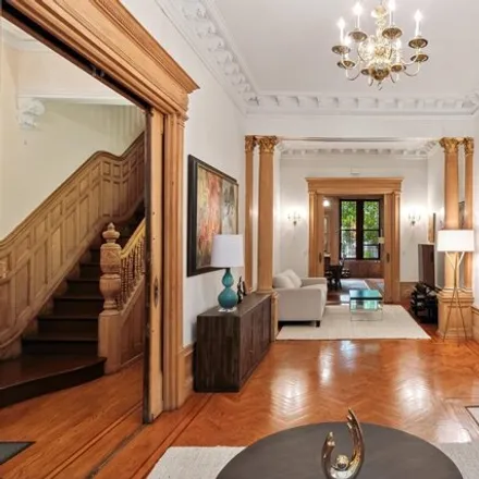 Image 2 - 144 West 119th Street, New York, NY 10026, USA - House for sale