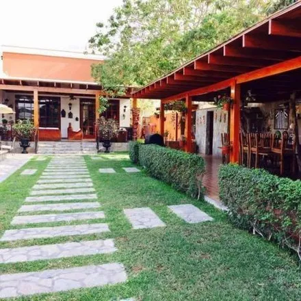 Buy this 9 bed house on Institución educativa inicial Santa Rosa De Lima in Avenida Los Algarrobos, Pachacámac