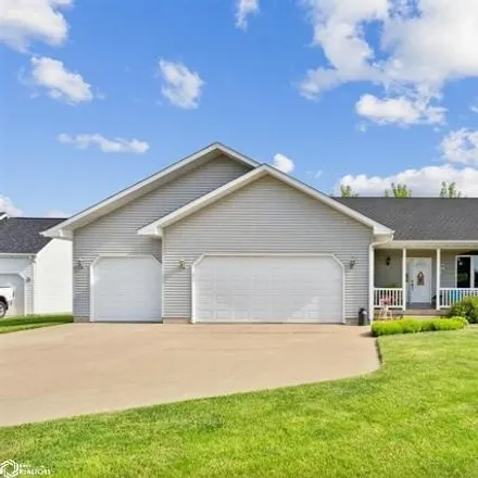 Buy this 5 bed house on unnamed road in Burlington, IA 52691
