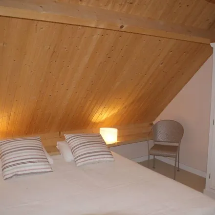 Rent this 3 bed house on 62152 Arrondissement de Boulogne-sur-Mer
