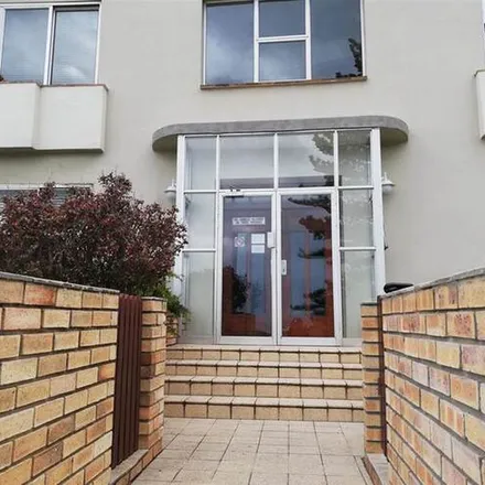 Image 4 - Parliament Street, Central, Gqeberha, 6006, South Africa - Apartment for rent