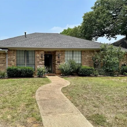 Rent this 3 bed house on 1006 Brownstone Drive in Grapevine, TX 76051