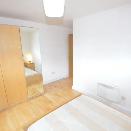 Rent this 1 bed apartment on 110 North Street in Leeds, LS7 1DG
