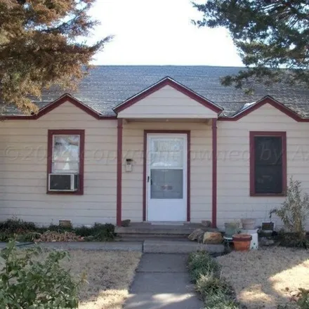 Rent this 2 bed house on 1563 South Lipscomb Street in Amarillo, TX 79102