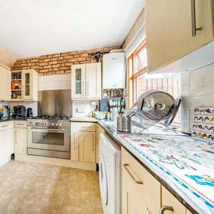 Rent this 3 bed house on Bennington Road in London, N17 7NU