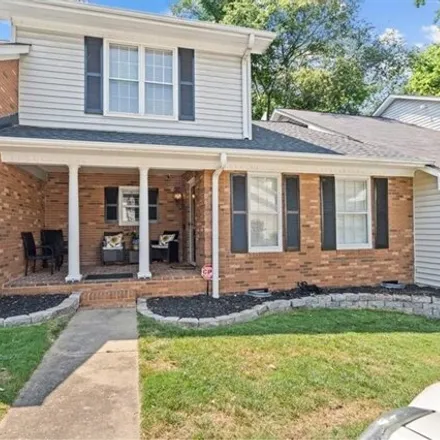 Buy this 3 bed townhouse on 32 Somersett Drive in Hadden Heights, Spartanburg County