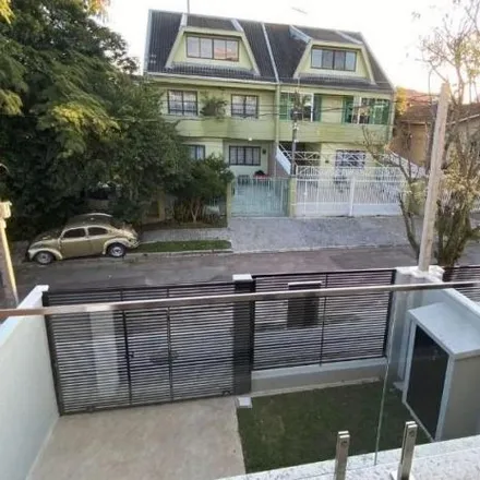 Buy this 3 bed house on Rua João Ribeiro 87 in Jardim das Américas, Curitiba - PR