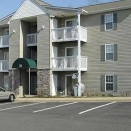 Rent this 3 bed condo on 19 Fern Oak Circle in Aquia Harbour, Stafford County