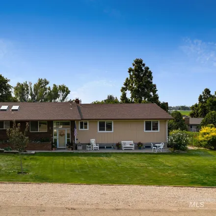 Buy this 5 bed house on 15465 Cypress Street in Canyon County, ID 83607