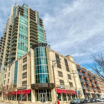 Rent this 2 bed condo on Park East Tower in 4919 Laclede Avenue, St. Louis