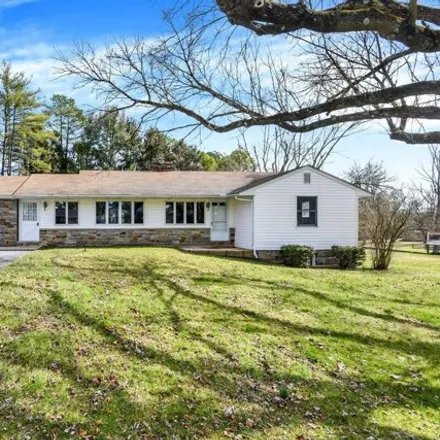 Image 1 - 6343 Oakland Mills Road, Shervettes Corner, Carroll County, MD 21784, USA - House for sale