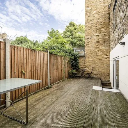 Rent this 4 bed apartment on 39 Camden Mews in London, NW1 9BY
