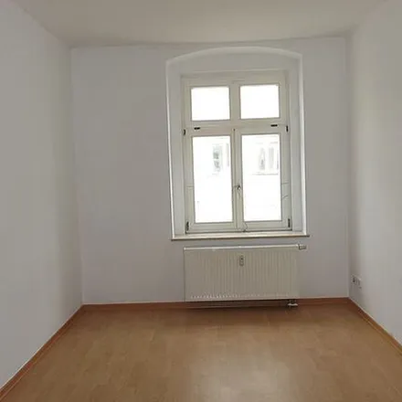 Rent this 3 bed apartment on Görlitz Leipziger Straße in Rauschwalder Straße, 02826 Görlitz