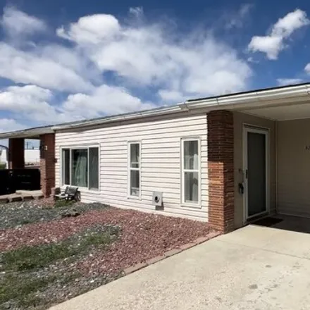 Image 1 - 872 Platte Avenue, Mills, WY 82644, USA - House for sale