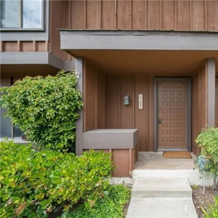 Image 4 - 2111 Stonewood Court, Los Angeles, CA 90732, USA - House for sale