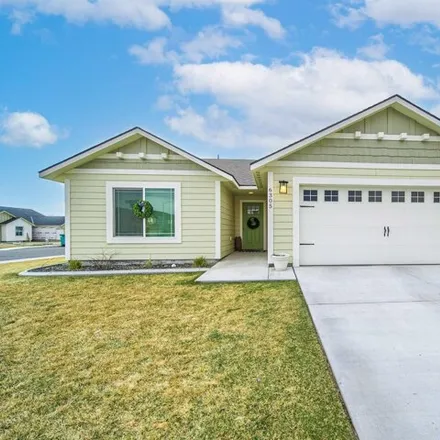 Buy this 3 bed house on Corinth Drive in Pasco, WA