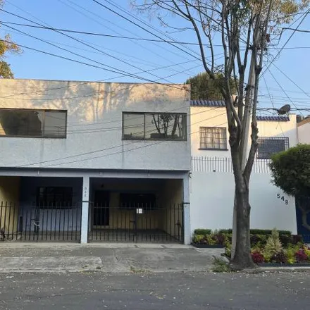 Rent this 5 bed house on Privada Augustín González de Cossio in Del Valle, 03100 Mexico City