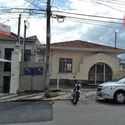 Rent this 3 bed house on Rua Coronel Leme in Centro, Bragança Paulista - SP