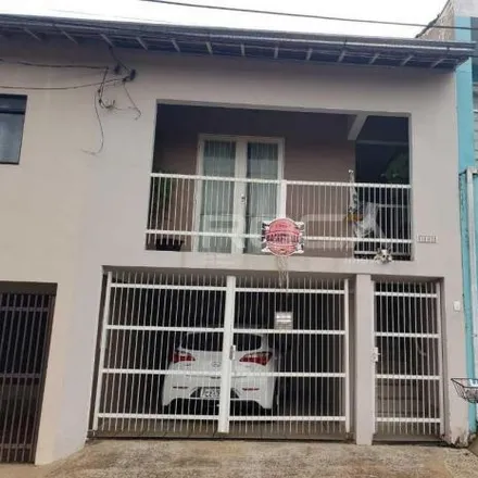 Buy this 2 bed house on Rua Florentino Kanabley in Jardim Nossa Senhora Aparecida, São Carlos - SP