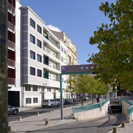 Image 9 - Rua Marquês Sá da Bandeira, 1050-084 Lisbon, Portugal - Apartment for rent