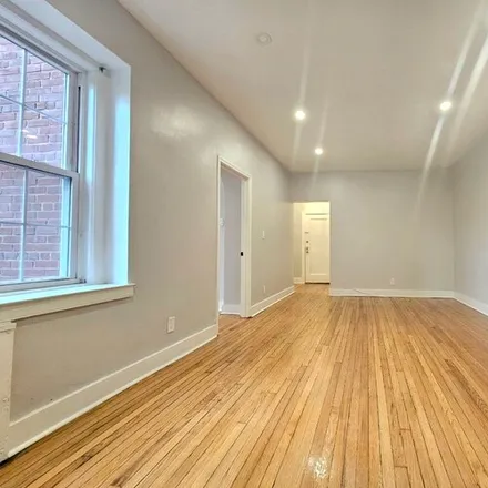 Rent this studio apartment on 3 Dewitt Rd
