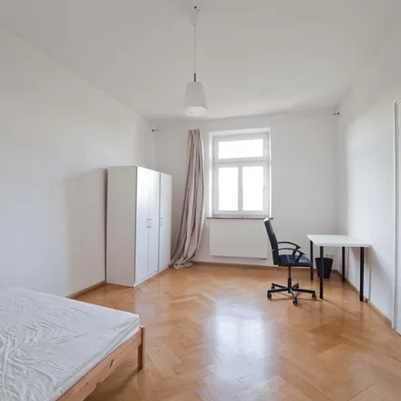 Rent this 4 bed room on Frauenstraße 12 in 80469 Munich, Germany