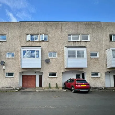 Buy this 3 bed townhouse on Loch Laxford in East Kilbride, G74 2DL