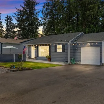 Buy this 2 bed house on 6364 Cypress Street in Everett, WA 98203