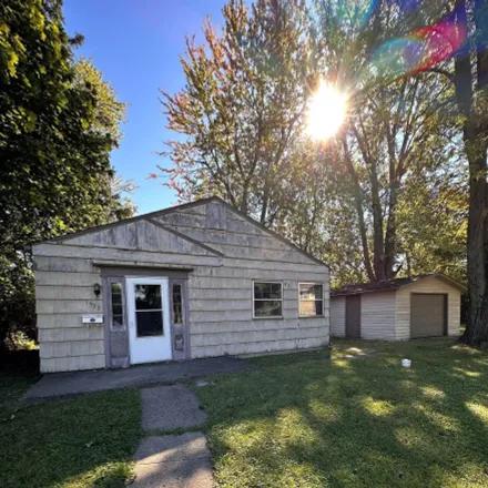 Buy this 2 bed house on 1533 Kitch Street in Fort Wayne, IN 46803