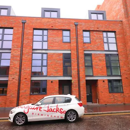 Rent this 3 bed townhouse on Birmingham Assay Office in 1 Moreton Street, Aston