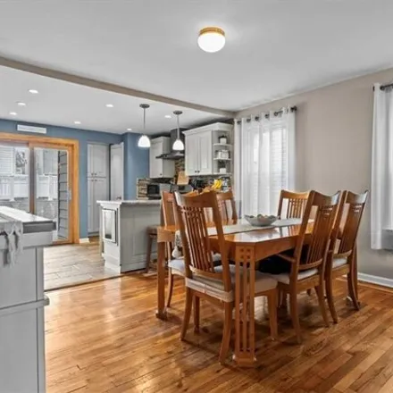 Image 7 - 1966 East 34th Street, New York, NY 11234, USA - House for sale