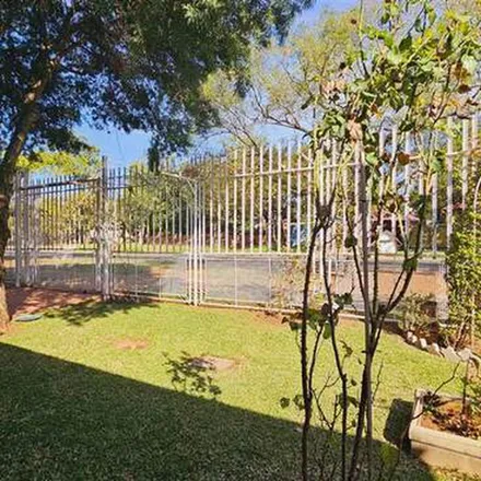 Image 5 - 766 Green Street, Mayville, Pretoria, 0182, South Africa - Apartment for rent