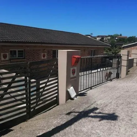 Image 1 - Iris Avenue, Kharwastan, Chatsworth, 4092, South Africa - Apartment for rent