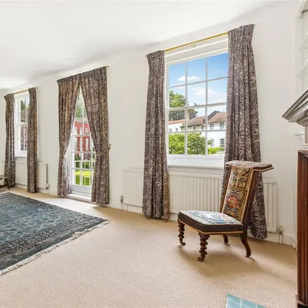 Image 3 - Barton Road, London, W14 9HB, United Kingdom - Townhouse for rent