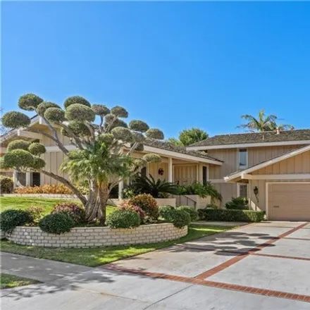 Buy this 3 bed house on 2609 Lighthouse Lane in Newport Beach, CA 92625